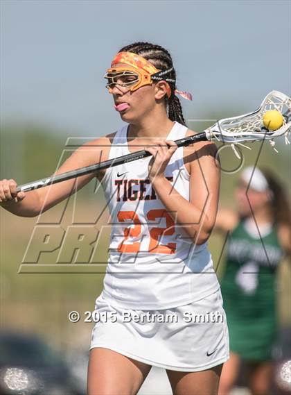 Thumbnail 2 in Amherst Central vs. Lake Shore (Section 6 Class C Final) photogallery.
