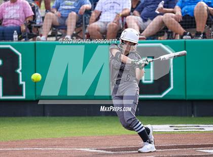 Thumbnail 2 in Keller vs. Guyer (UIL 6A Regional Final) photogallery.