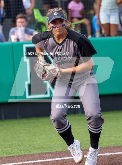 Thumbnail 1 in Keller vs. Guyer (UIL 6A Regional Final) photogallery.