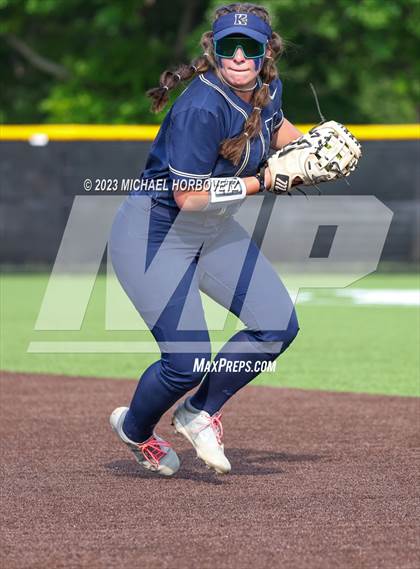 Thumbnail 1 in Keller vs. Guyer (UIL 6A Regional Final) photogallery.
