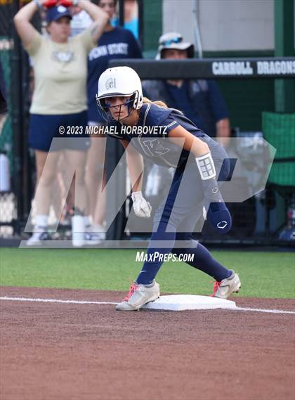 Thumbnail 1 in Keller vs. Guyer (UIL 6A Regional Final) photogallery.