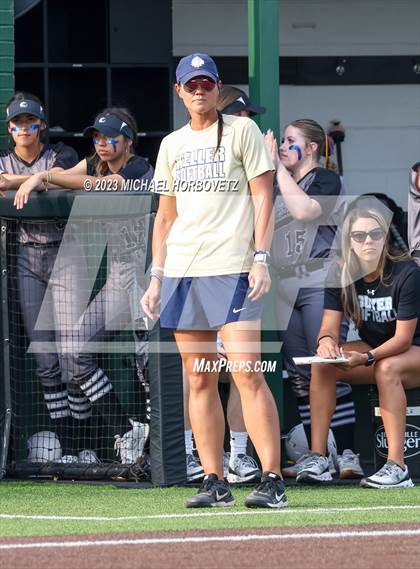 Thumbnail 3 in Keller vs. Guyer (UIL 6A Regional Final) photogallery.