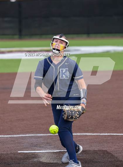 Thumbnail 2 in Keller vs. Guyer (UIL 6A Regional Final) photogallery.
