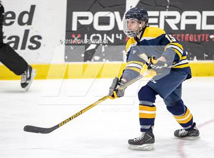 Thumbnail 3 in Nashua North - Souhegan @ Bow photogallery.