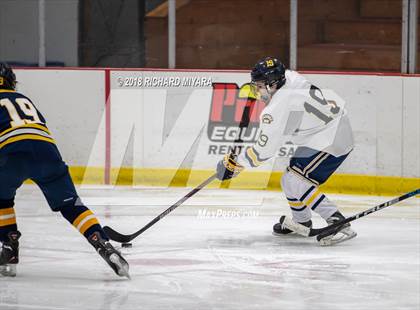 Thumbnail 3 in Nashua North - Souhegan @ Bow photogallery.