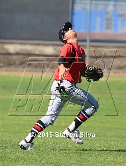 Thumbnail 3 in Steele Canyon vs. Vista (65th Annual San Diego Lions Tournament) photogallery.