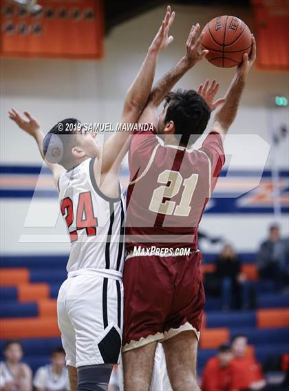 Thumbnail 2 in Shalhevet vs  Oaks Christian (5th Annual West Valley Tip-Off Classic) photogallery.