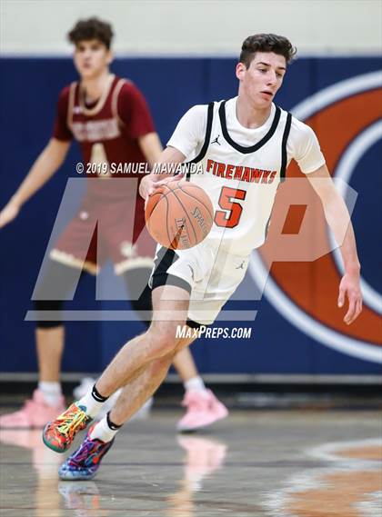Thumbnail 3 in Shalhevet vs  Oaks Christian (5th Annual West Valley Tip-Off Classic) photogallery.