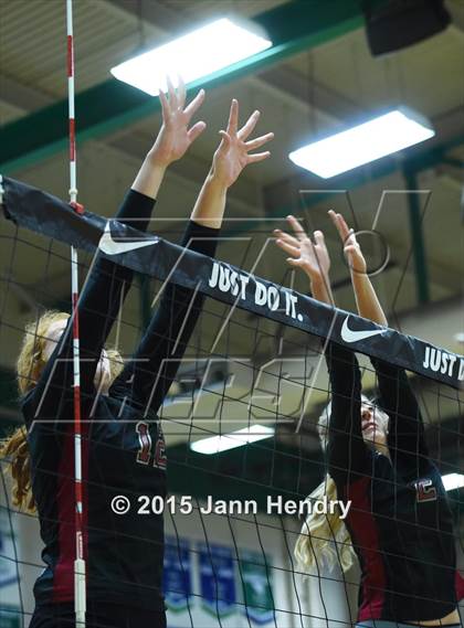 Thumbnail 3 in Kamehameha vs Ponderosa (Durango Fall Classic) photogallery.