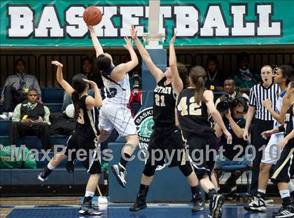 Thumbnail 2 in Westview vs West Hills (CIF SDS D2 Final) photogallery.