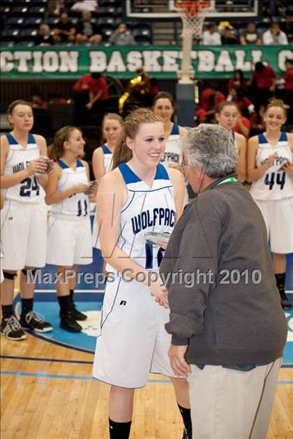 Thumbnail 2 in Westview vs West Hills (CIF SDS D2 Final) photogallery.