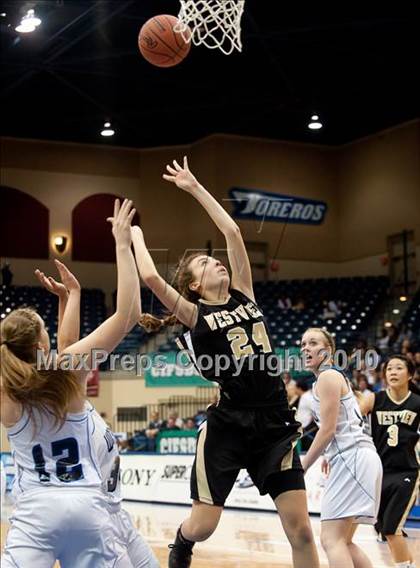 Thumbnail 2 in Westview vs West Hills (CIF SDS D2 Final) photogallery.
