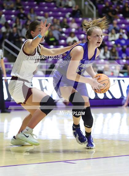 Thumbnail 3 in Lone Peak vs. Fremont (UHSAA 6A Quarterfinal) photogallery.