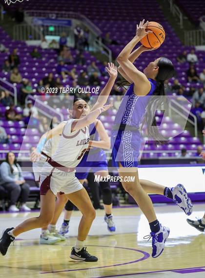 Thumbnail 2 in Lone Peak vs. Fremont (UHSAA 6A Quarterfinal) photogallery.