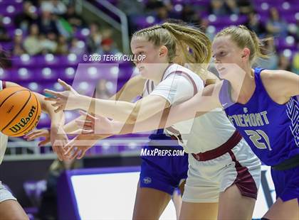 Thumbnail 1 in Lone Peak vs. Fremont (UHSAA 6A Quarterfinal) photogallery.