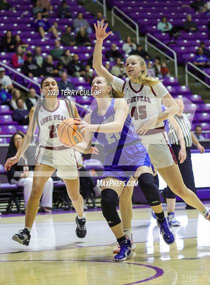 Thumbnail 1 in Lone Peak vs. Fremont (UHSAA 6A Quarterfinal) photogallery.