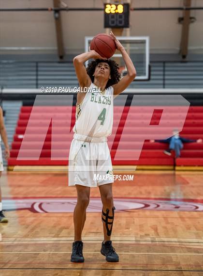 Thumbnail 2 in Skyview vs. Timberline (South Sound Classic) photogallery.