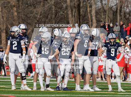 Thumbnail 2 in Staples vs. Greenwich (CIAC Class LL Semifinal) photogallery.