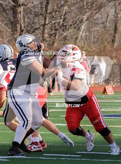 Thumbnail 3 in Staples vs. Greenwich (CIAC Class LL Semifinal) photogallery.