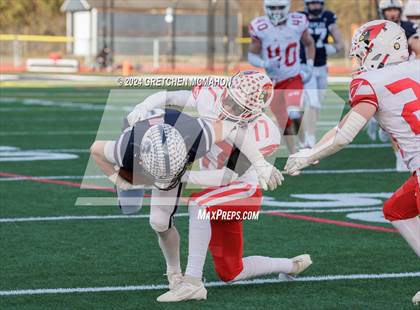 Thumbnail 1 in Staples vs. Greenwich (CIAC Class LL Semifinal) photogallery.