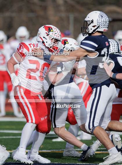 Thumbnail 3 in Staples vs. Greenwich (CIAC Class LL Semifinal) photogallery.