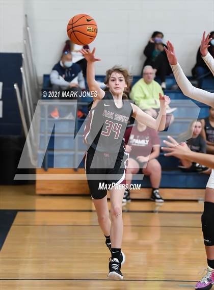 Thumbnail 1 in Liberty vs. Oak Ridge (Nike Tournament of Champions) photogallery.