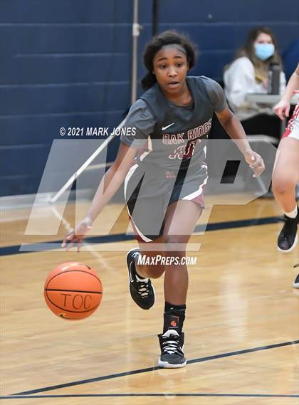 Thumbnail 1 in Liberty vs. Oak Ridge (Nike Tournament of Champions) photogallery.