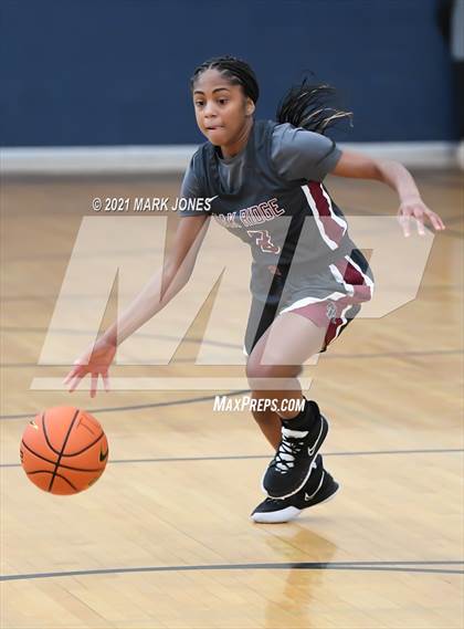 Thumbnail 2 in Liberty vs. Oak Ridge (Nike Tournament of Champions) photogallery.