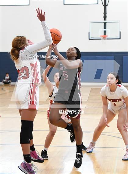 Thumbnail 3 in Liberty vs. Oak Ridge (Nike Tournament of Champions) photogallery.