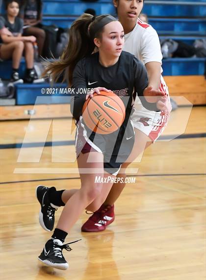 Thumbnail 3 in Liberty vs. Oak Ridge (Nike Tournament of Champions) photogallery.
