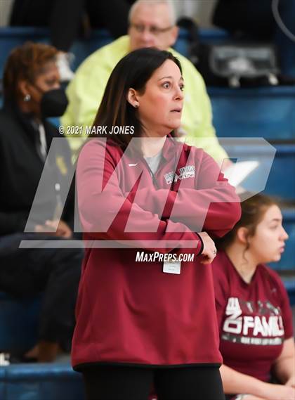 Thumbnail 1 in Liberty vs. Oak Ridge (Nike Tournament of Champions) photogallery.