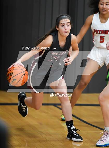 Thumbnail 2 in Liberty vs. Oak Ridge (Nike Tournament of Champions) photogallery.