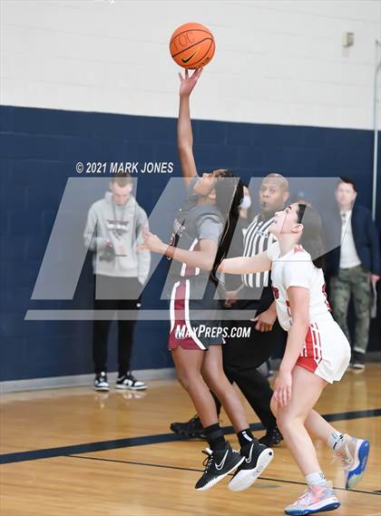 Thumbnail 1 in Liberty vs. Oak Ridge (Nike Tournament of Champions) photogallery.