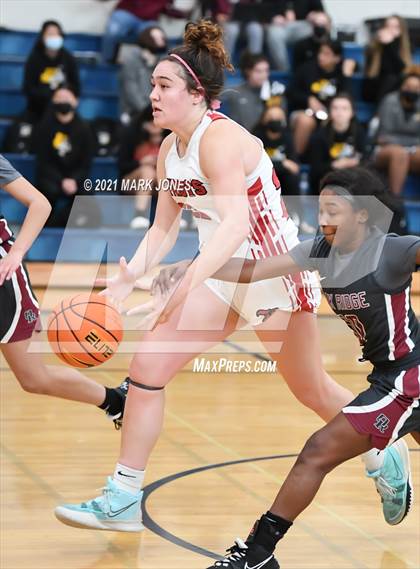 Thumbnail 3 in Liberty vs. Oak Ridge (Nike Tournament of Champions) photogallery.
