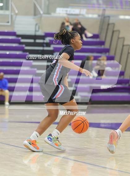 Thumbnail 3 in Lone Peak vs. Monterey (Utah Holiday Hoopfest) photogallery.