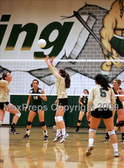 Thumbnail 3 in Loudoun Valley vs Langley (VHSL Quarterfinals)  photogallery.