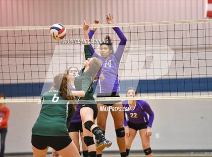 Thumbnail 2 in Episcopal vs. Mayflower (AHSAA 3A 2nd Round Playoff) photogallery.