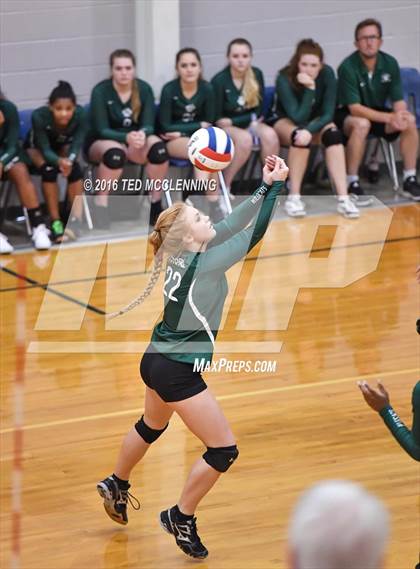 Thumbnail 1 in Episcopal vs. Mayflower (AHSAA 3A 2nd Round Playoff) photogallery.