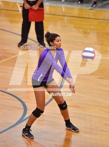 Thumbnail 3 in Episcopal vs. Mayflower (AHSAA 3A 2nd Round Playoff) photogallery.
