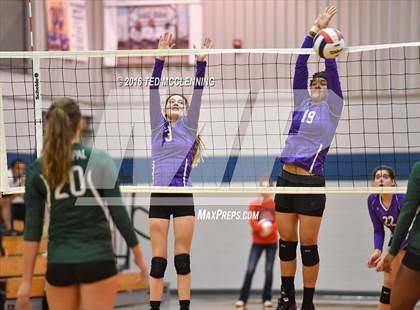 Thumbnail 3 in Episcopal vs. Mayflower (AHSAA 3A 2nd Round Playoff) photogallery.