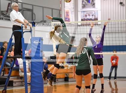 Thumbnail 3 in Episcopal vs. Mayflower (AHSAA 3A 2nd Round Playoff) photogallery.