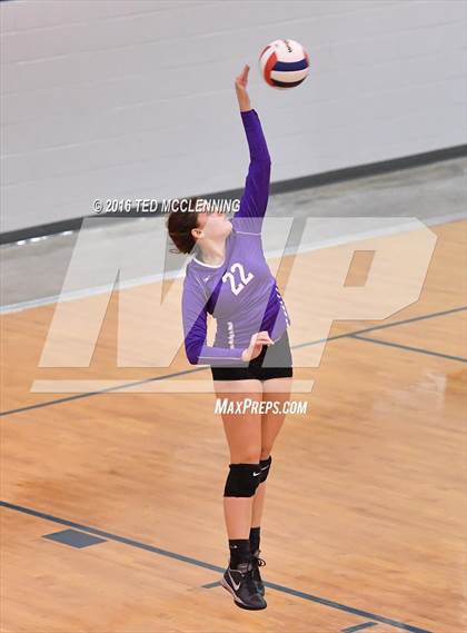 Thumbnail 1 in Episcopal vs. Mayflower (AHSAA 3A 2nd Round Playoff) photogallery.
