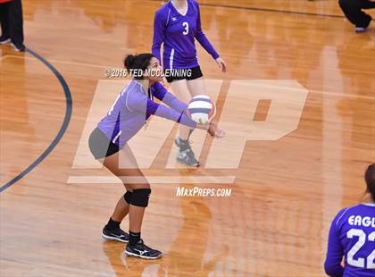 Thumbnail 1 in Episcopal vs. Mayflower (AHSAA 3A 2nd Round Playoff) photogallery.