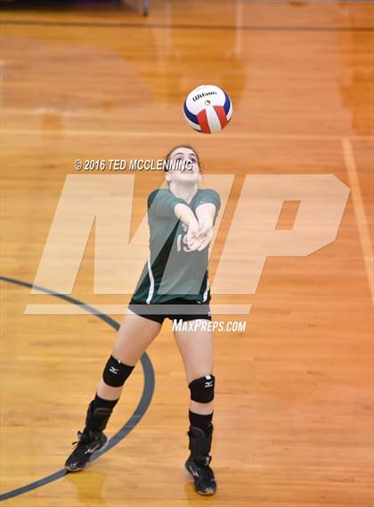 Thumbnail 1 in Episcopal vs. Mayflower (AHSAA 3A 2nd Round Playoff) photogallery.
