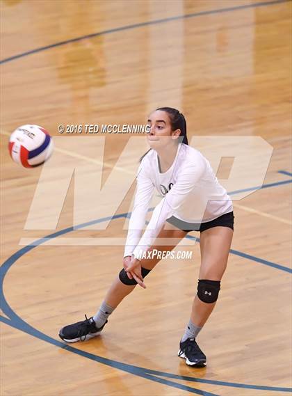 Thumbnail 3 in Episcopal vs. Mayflower (AHSAA 3A 2nd Round Playoff) photogallery.