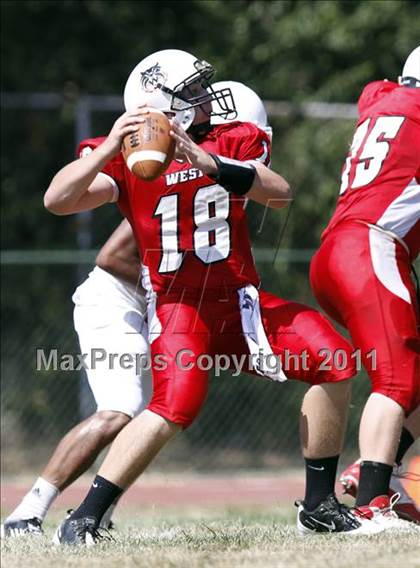 Thumbnail 1 in East @ Hazelwood West photogallery.