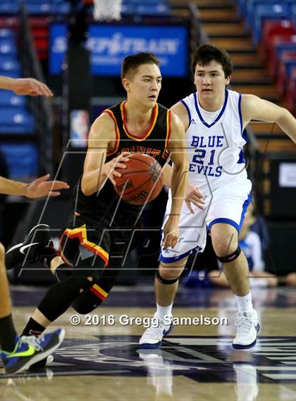 Thumbnail 1 in Jesuit vs Davis photogallery.