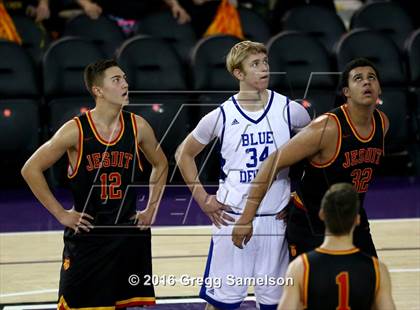 Thumbnail 2 in Jesuit vs Davis photogallery.