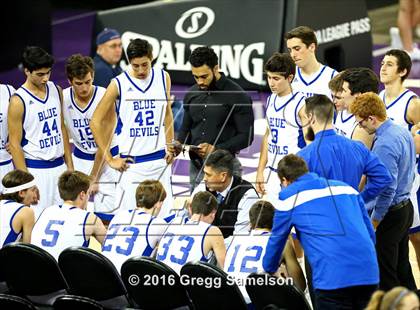 Thumbnail 2 in Jesuit vs Davis photogallery.