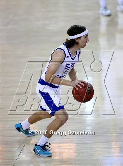 Thumbnail 3 in Jesuit vs Davis photogallery.